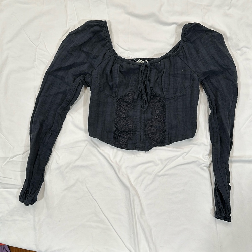 American Eagle crop top size XS dark grey